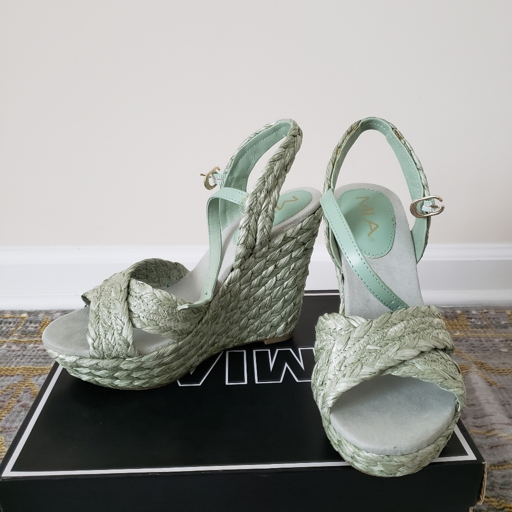 Brand New MIA Stella Wedge Sandals, Size 7.5